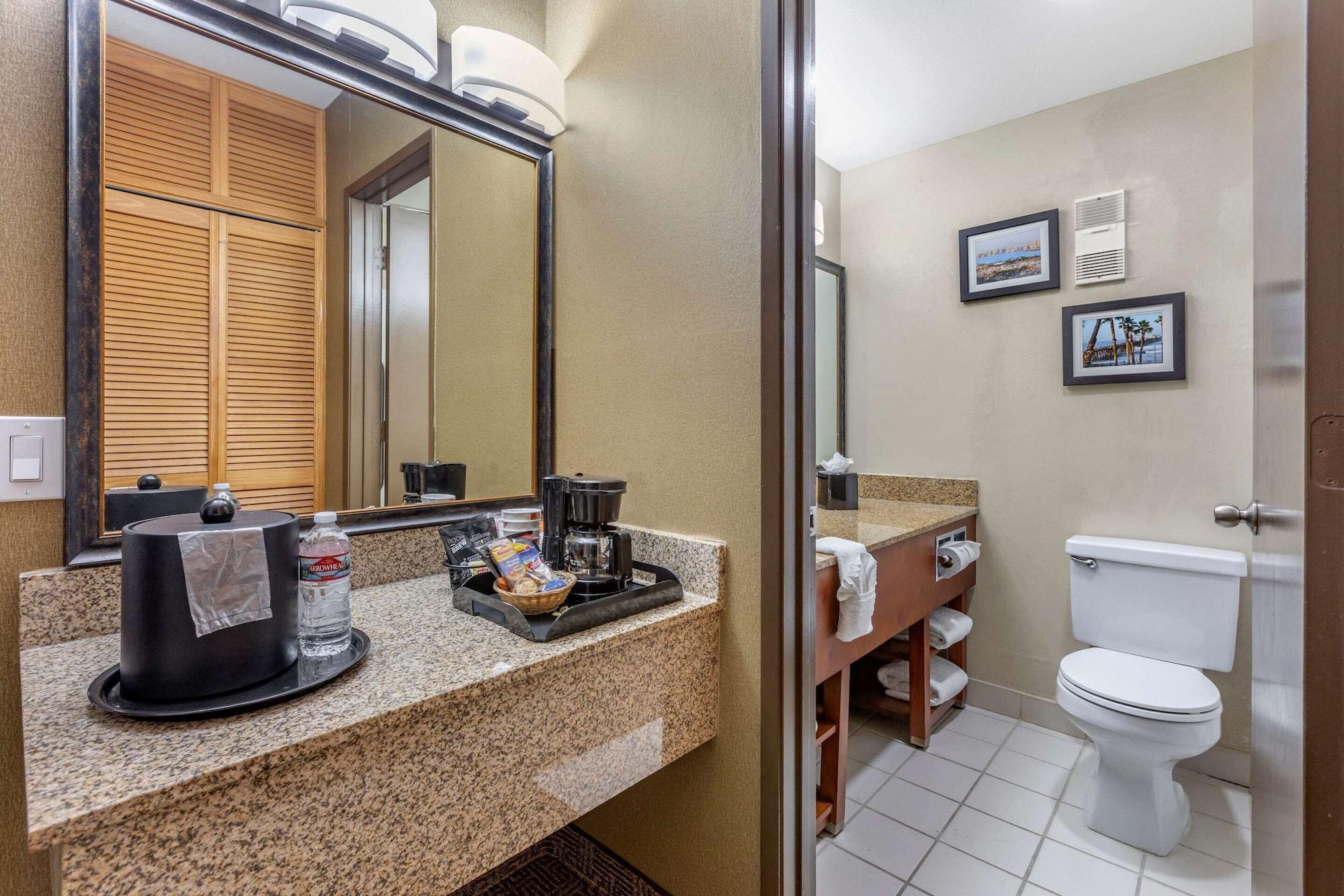 Comfort Inn Escondido San Diego North County Экстерьер фото